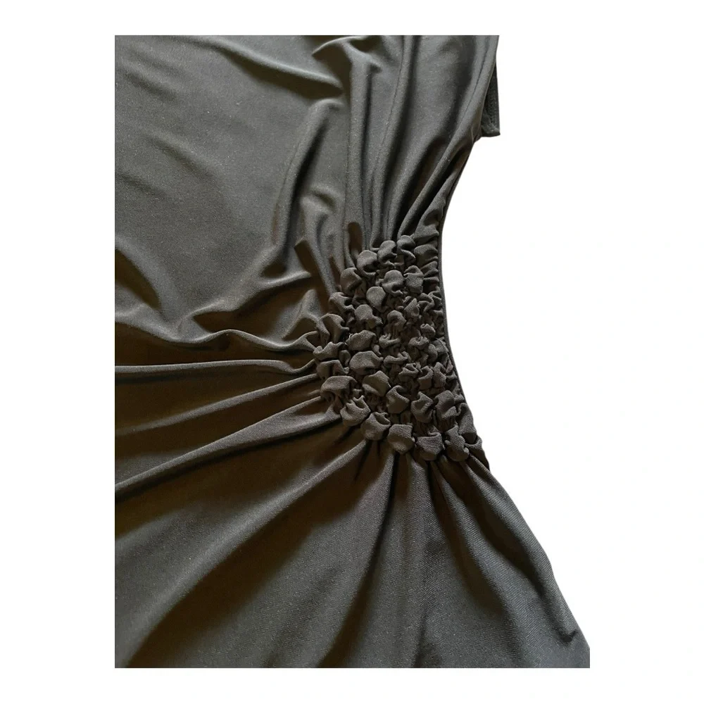 Dressbarn NWT Black Blouse With Asymmetric Hem. Adorable and flattering top!! - Picture 5 of 8